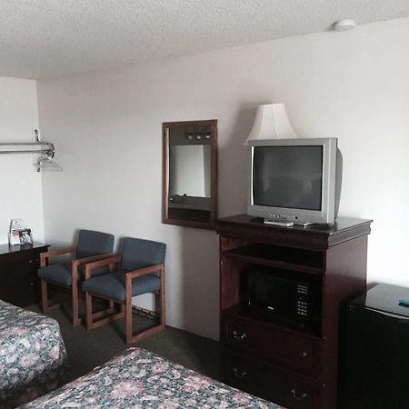 Country Inn Bolivar מראה חיצוני תמונה