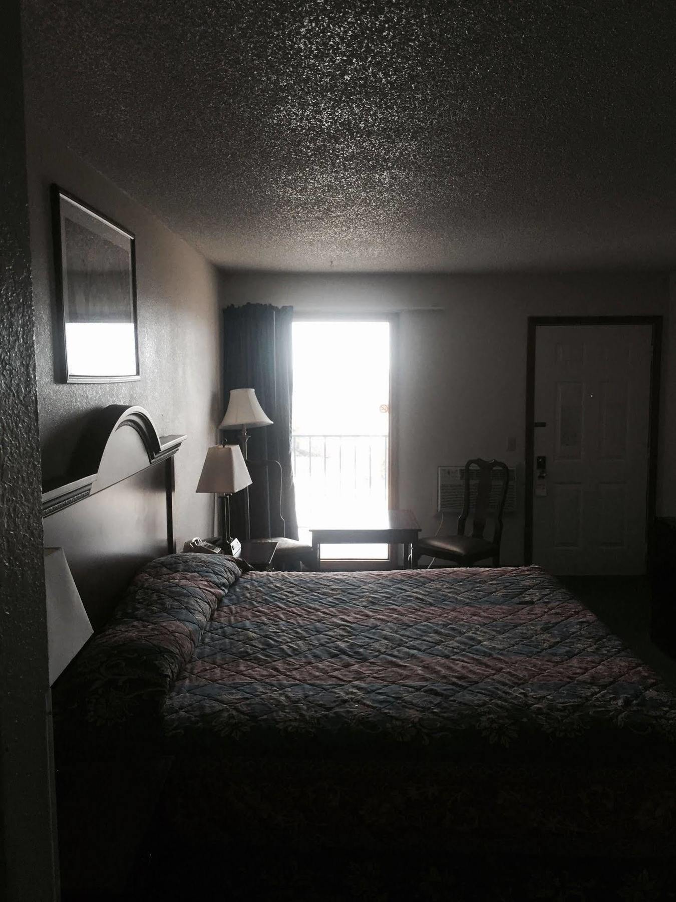 Country Inn Bolivar מראה חיצוני תמונה